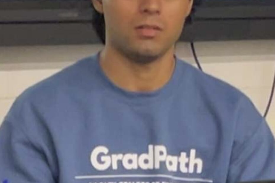 Aditya Singh headshot